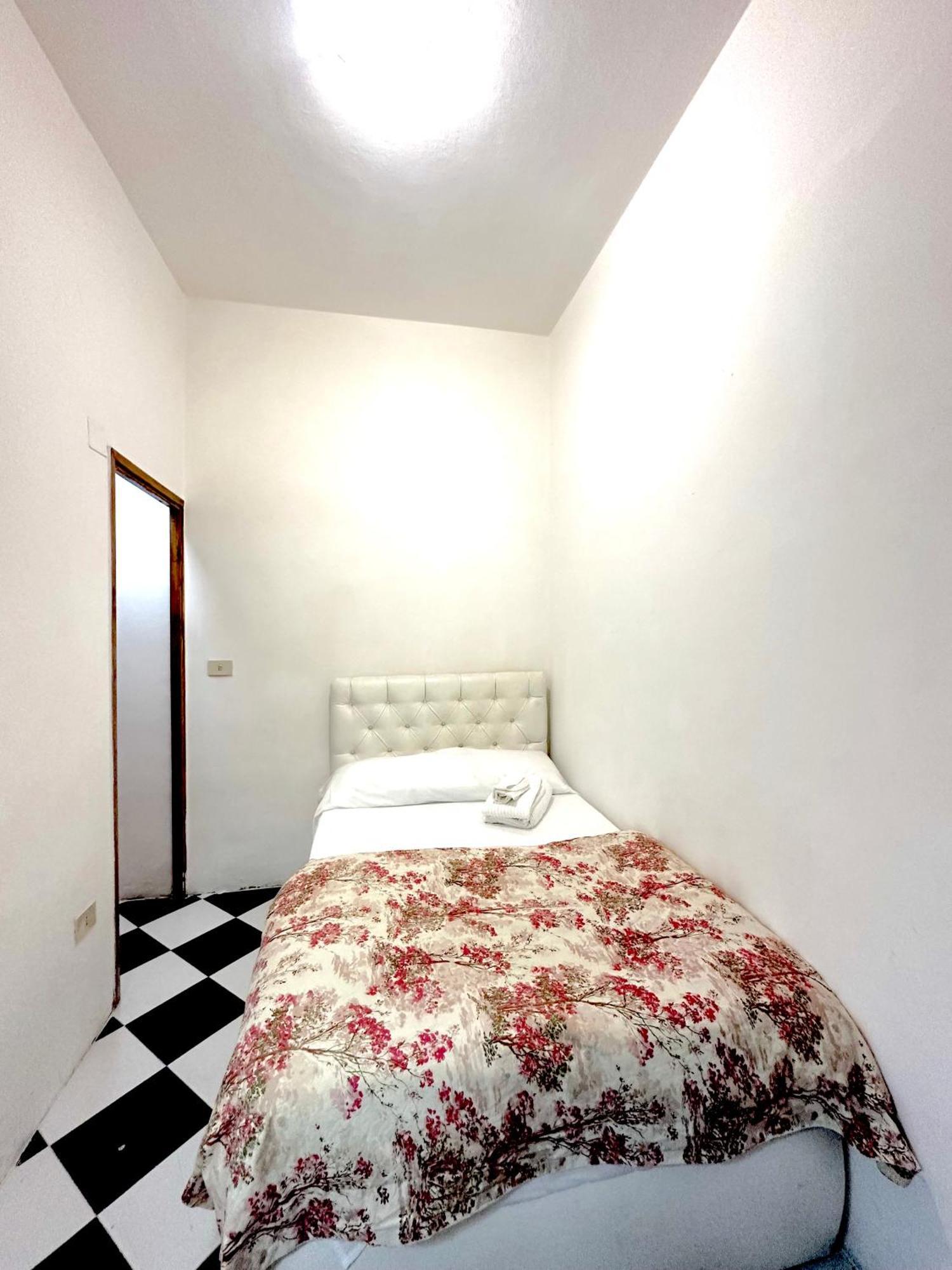 Sant'Elena Retreat Apartment Rome Luaran gambar